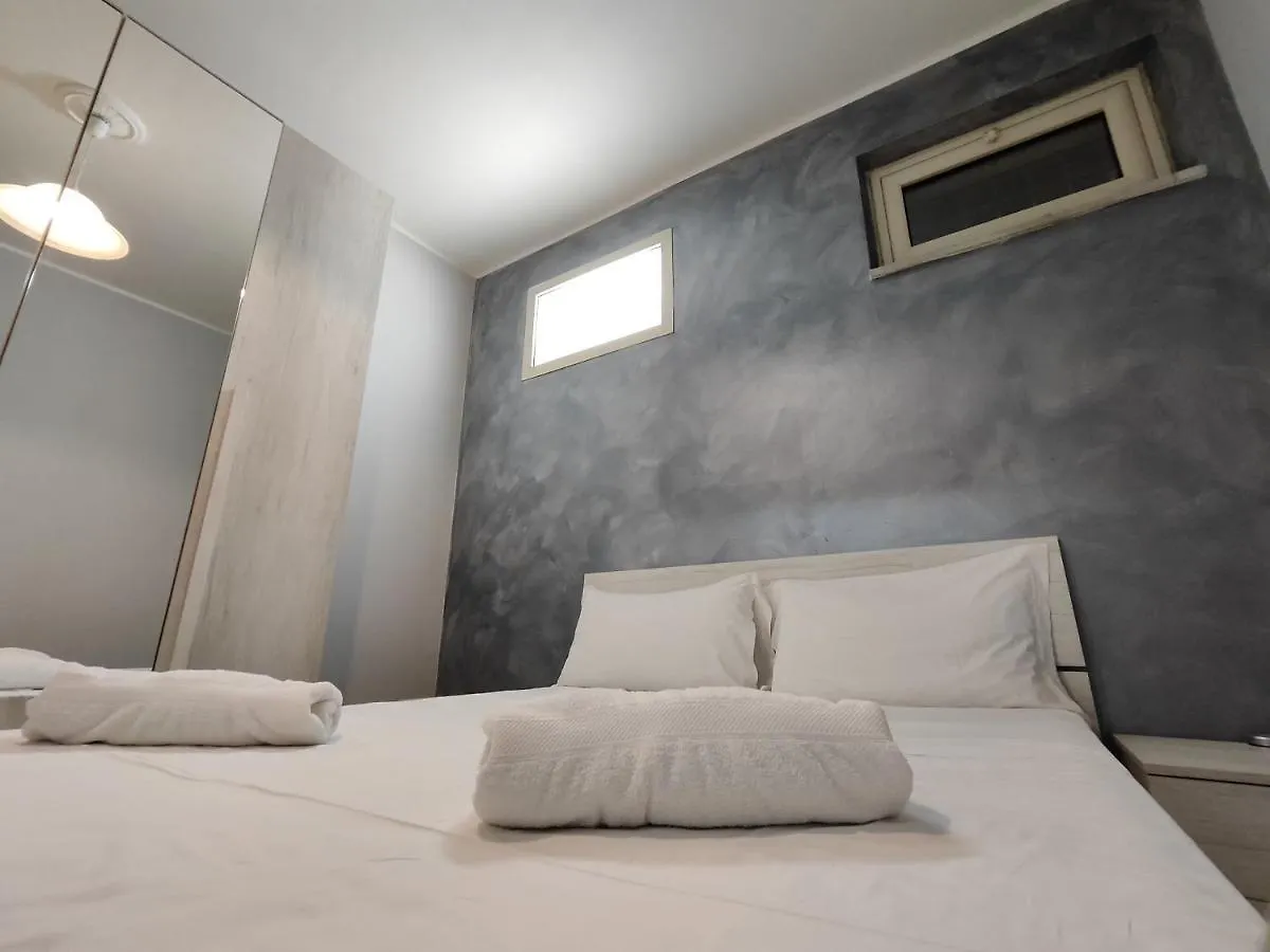 Sicily Travel Apartment'S 2 Giardini Naxos Italy
