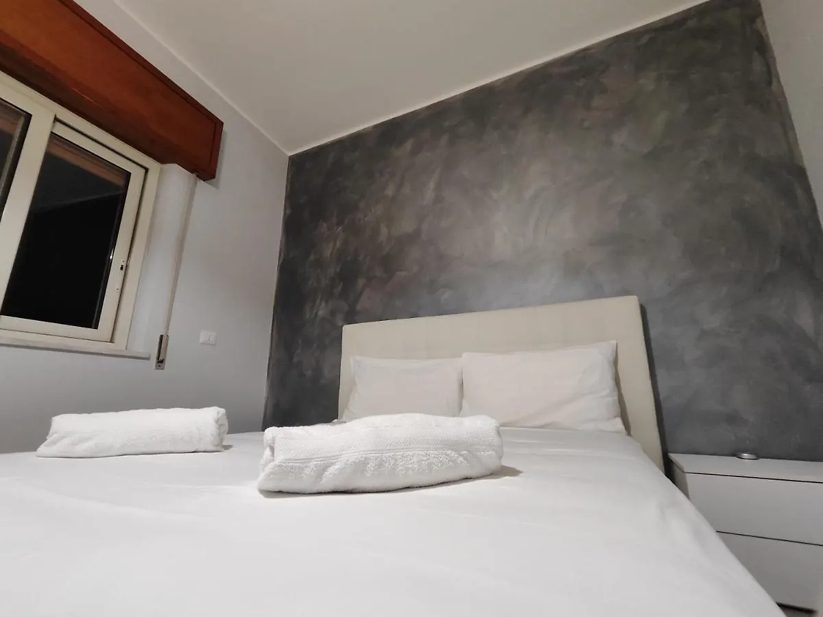 Sicily Travel Apartment'S 2 Giardini Naxos Italy