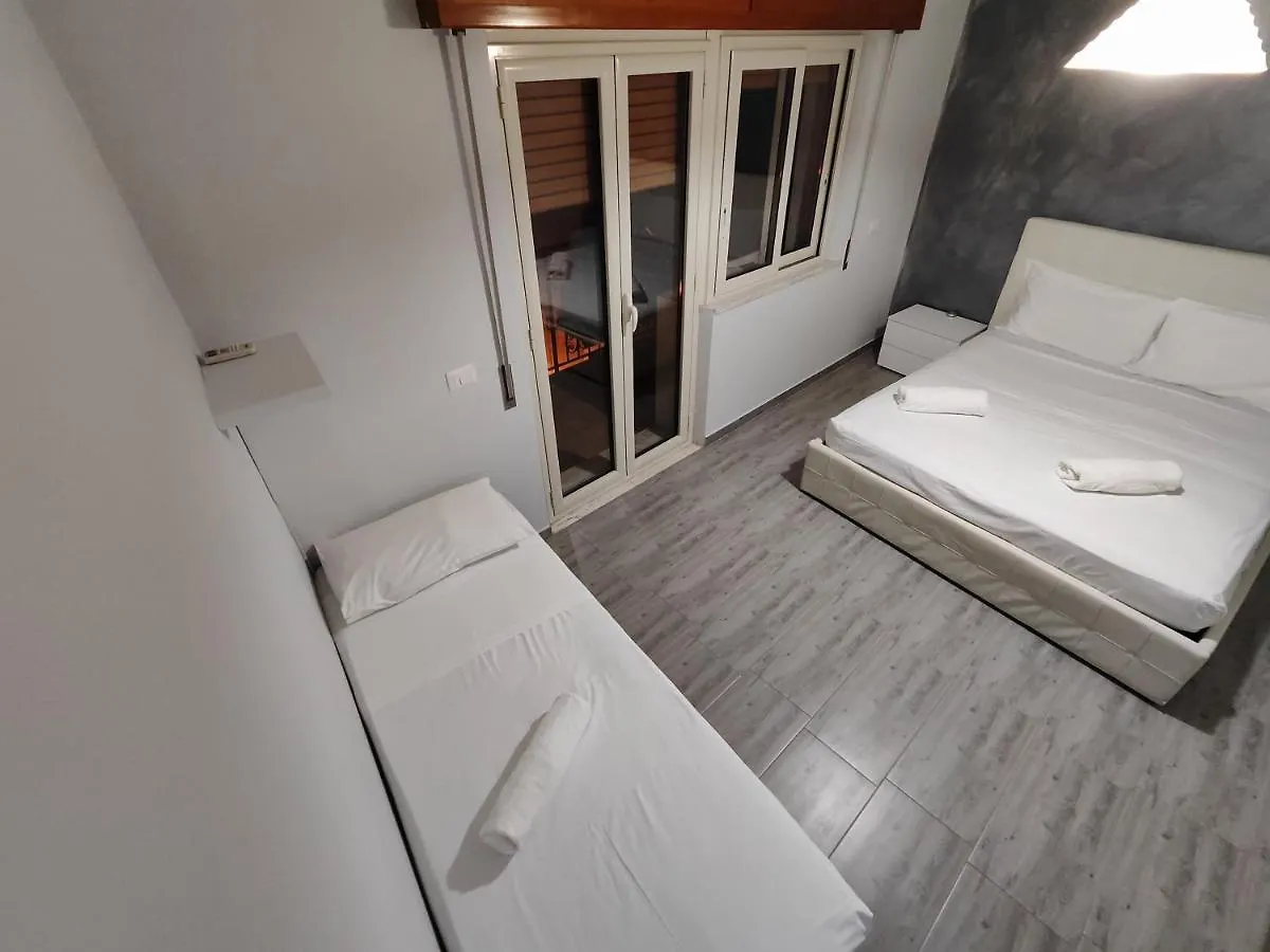 Sicily Travel Apartment'S 2 Giardini Naxos Apartment